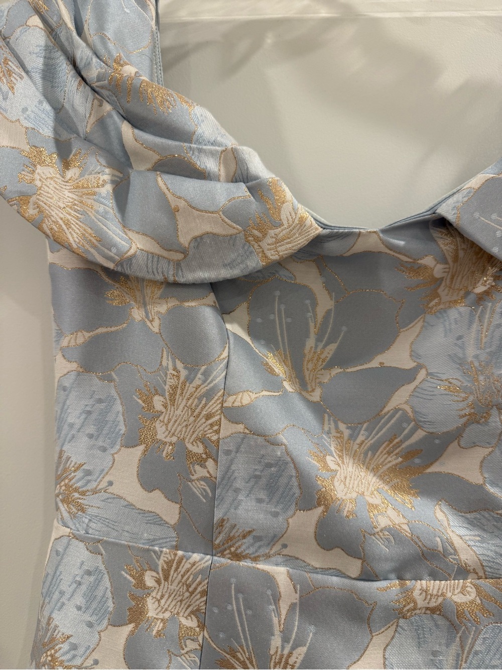 Elliatt Pale Blue Dress with Gold Floral Detail - Picture 3 of 6